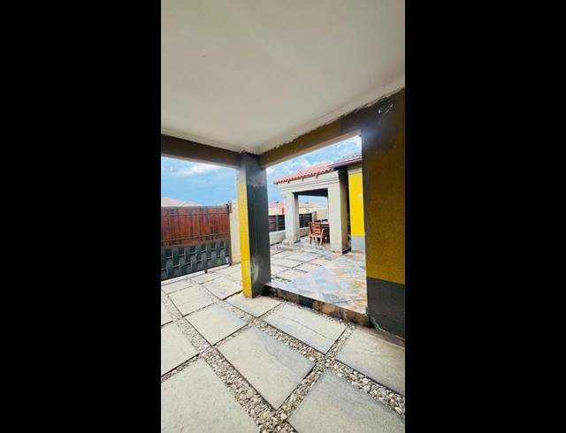 3 BEDROOM PROPERTY TO RENT IN WINDMILL PARK